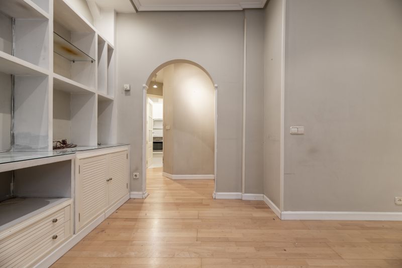 Bookcase Assembly detail